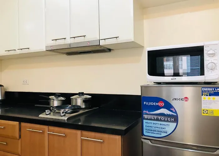 Grand View Venice 1br With Balcony Near Bgc
